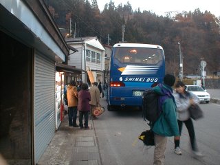 037.jpg